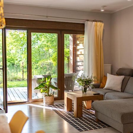 Apartament "Zacisze" Z Tarasem Ostroda Bagian luar foto