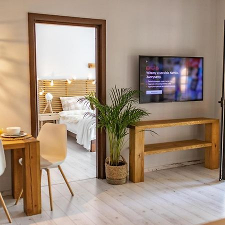 Apartament "Zacisze" Z Tarasem Ostroda Bagian luar foto